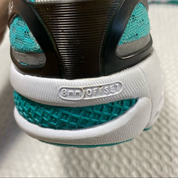 Saucony Triumph ISO 2 Running Shoes Womens Size 8 US Teal/ Black S10290-5 - Picture 10 of 16